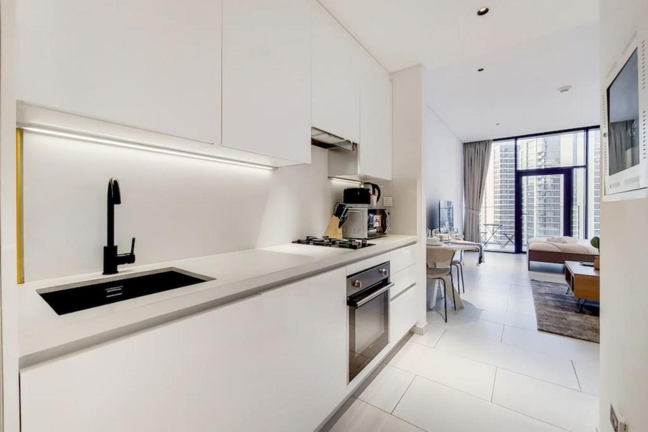 Marquise Square Tower, Business Bay - Bright Studio Dubai Eksteriør billede